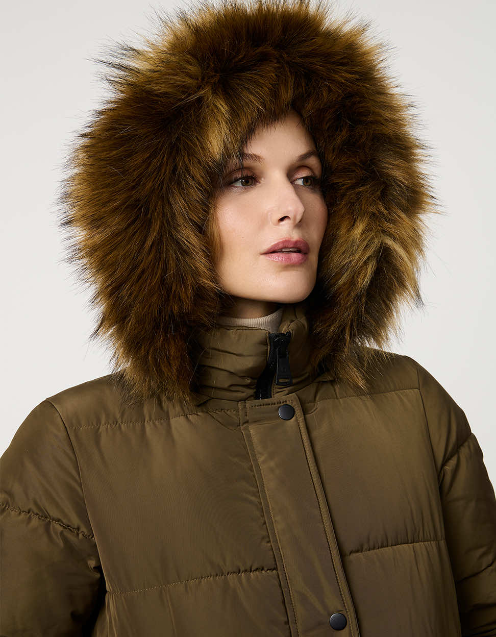 MAYELI - CHAQUETA CON CAPUCHA DE PIEL