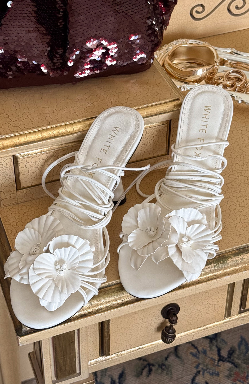 Tempest - Zapatos de tacón con lazo y color blanco roto