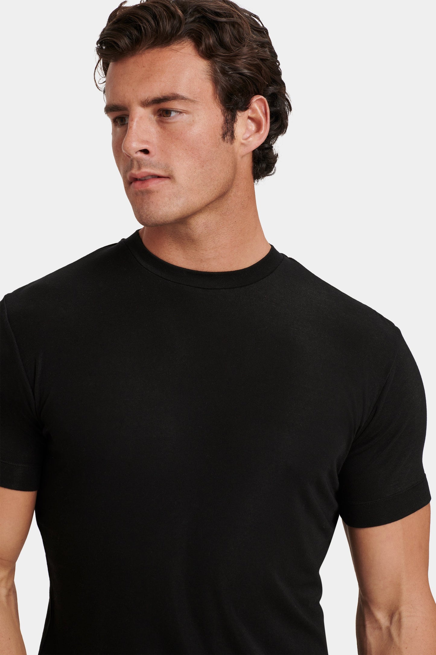 LEWIS - CAMISETA BASIC FIT