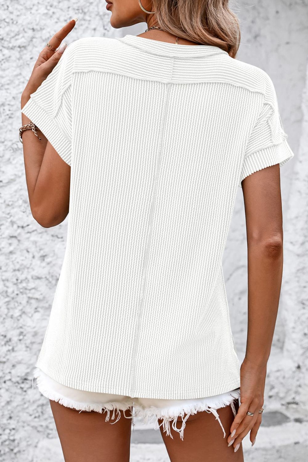 EVA - ESSENTIAL TEE
