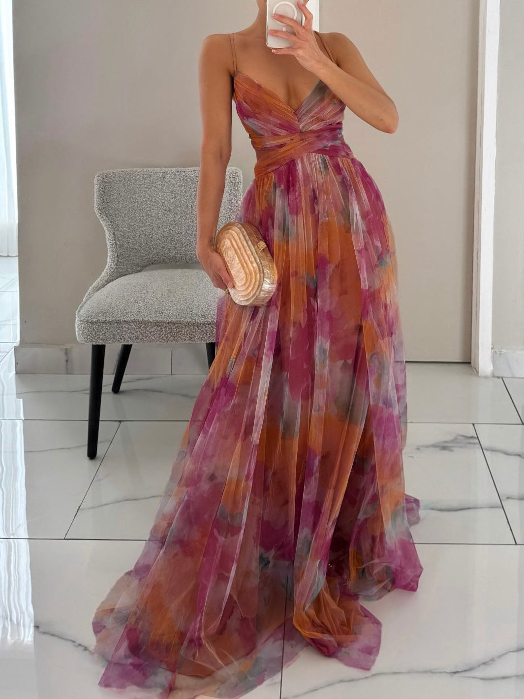 ALINA - VESTIDO LARGO MATICES A PÉTALOS