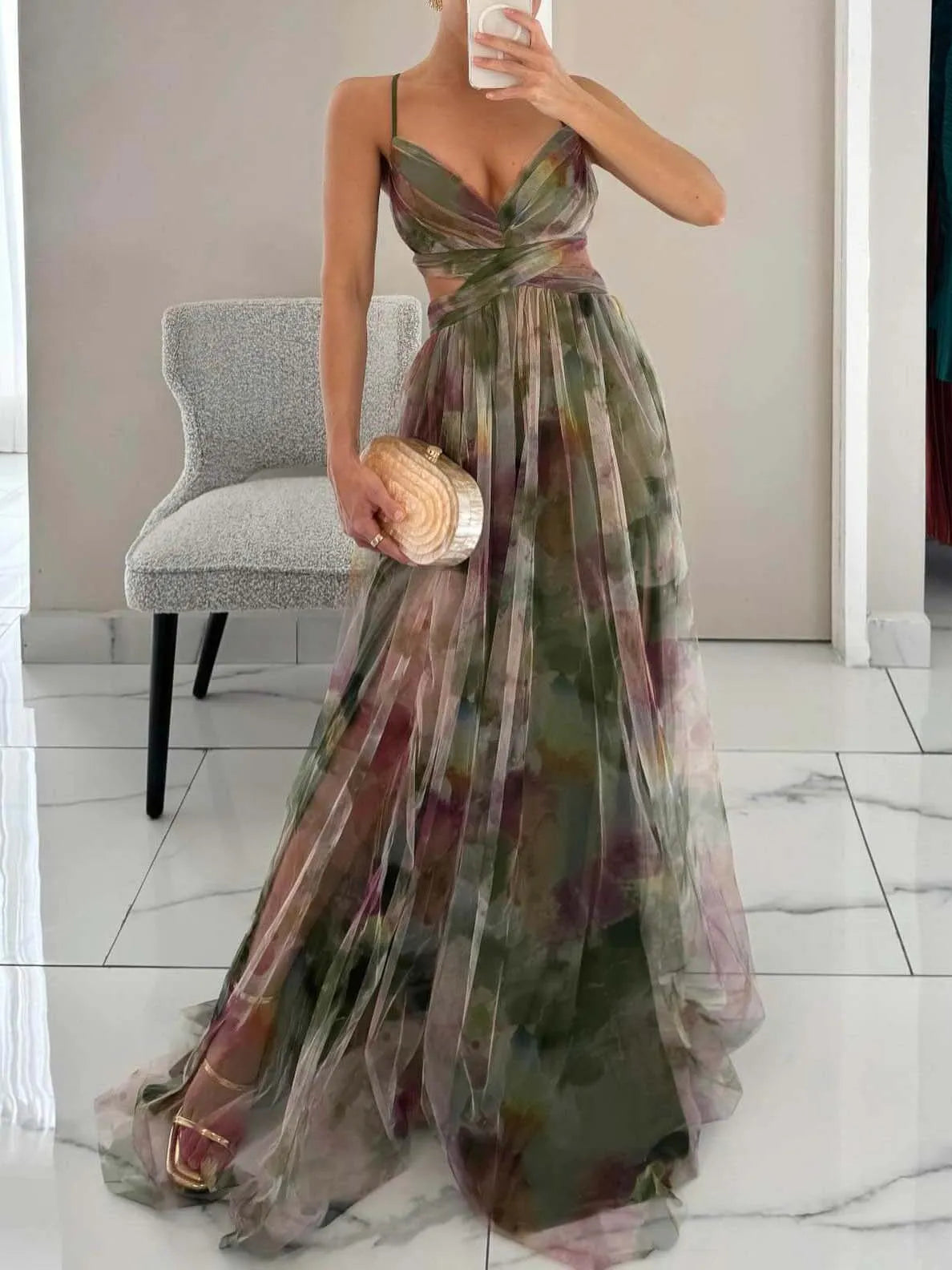 ALINA - VESTIDO LARGO MATICES A PÉTALOS