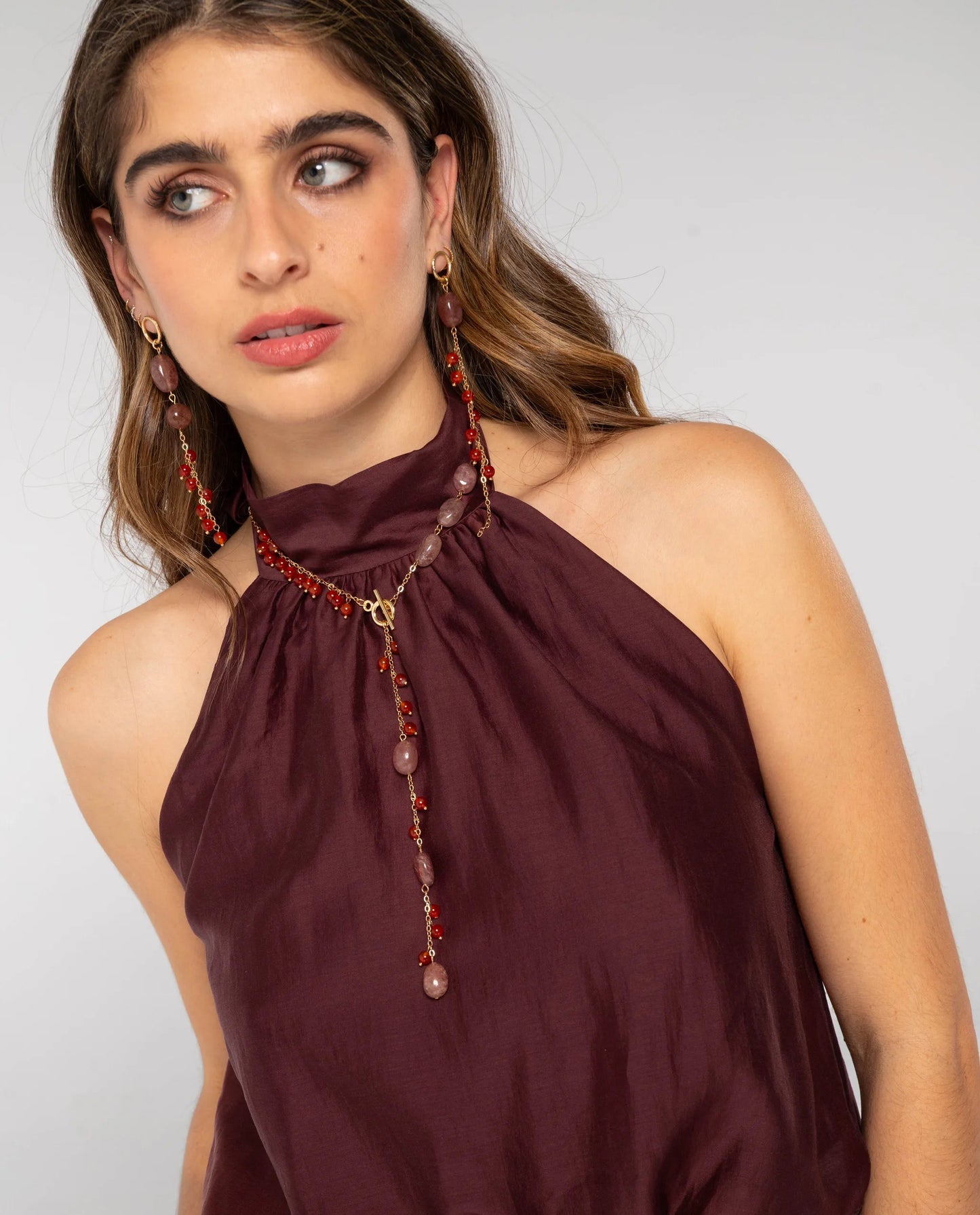 COLLAR ISLE OF HER · CORAL