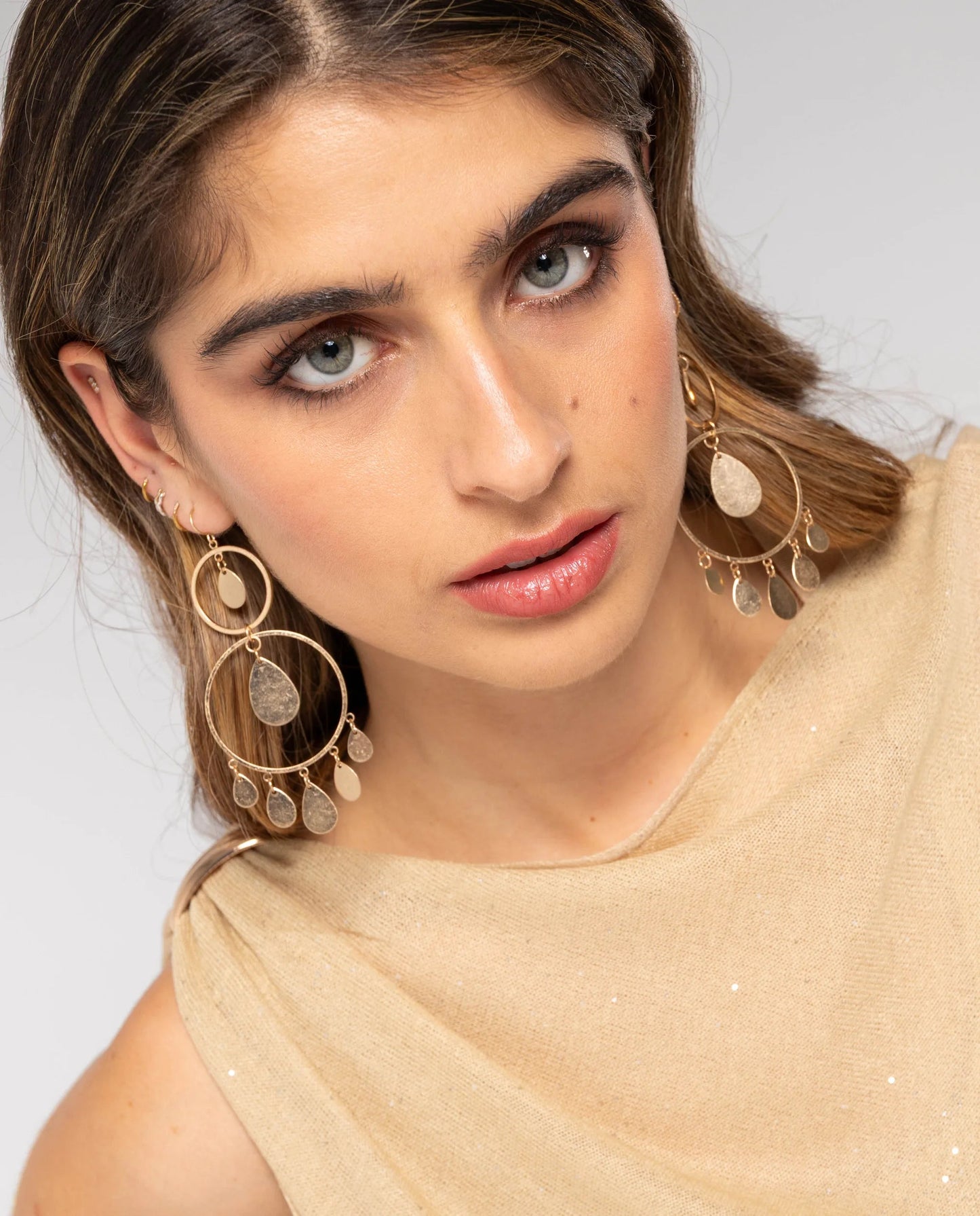 PENDIENTES COASTAL CRUSH · ORO
