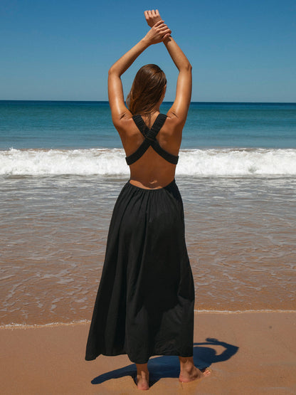 Vestido de Playa Plisado Negro con Escote en V