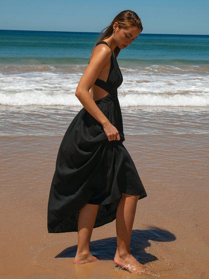 Vestido de Playa Plisado Negro con Escote en V
